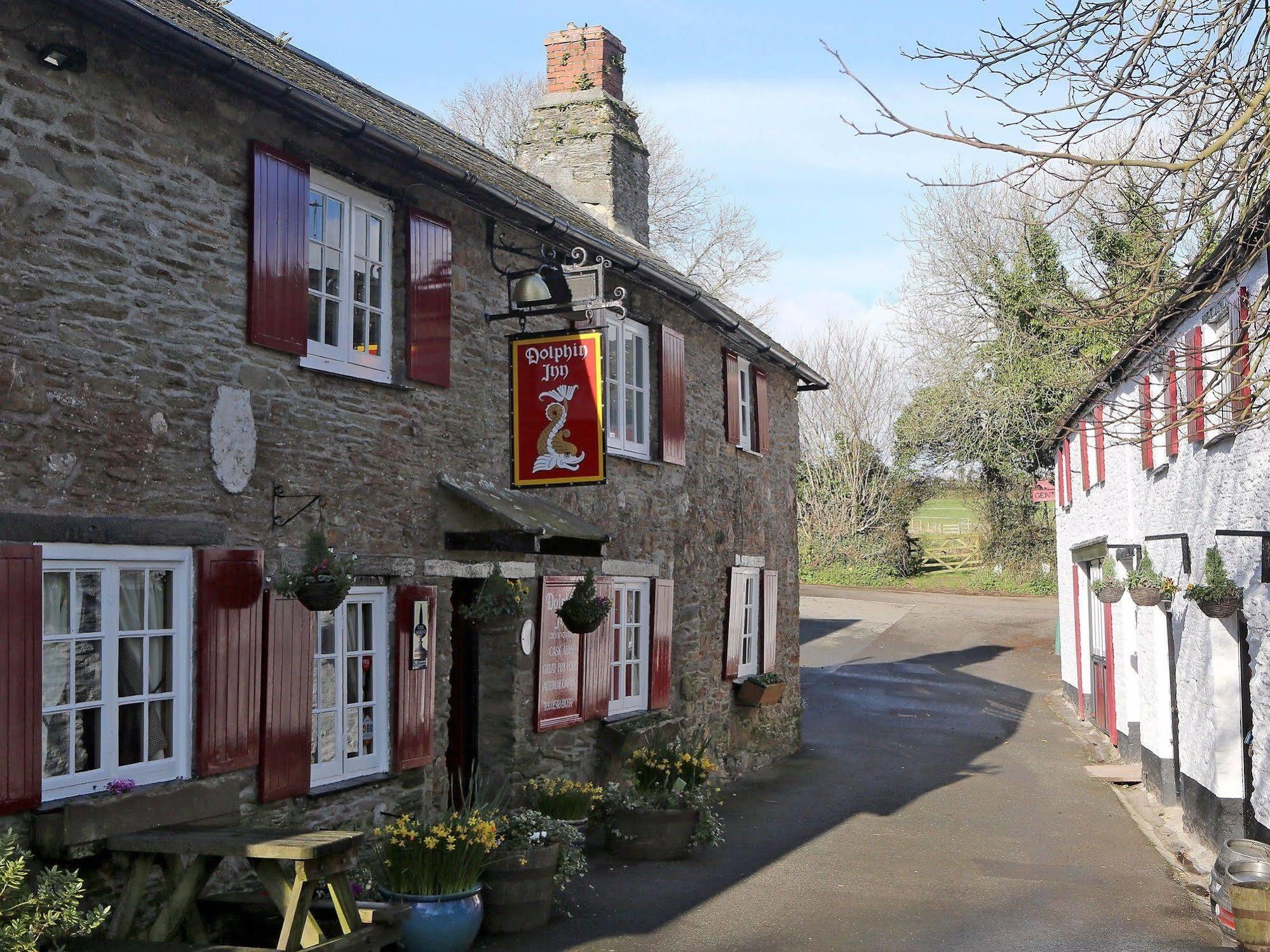The Dolphin Inn キングスブリッジ エクステリア 写真